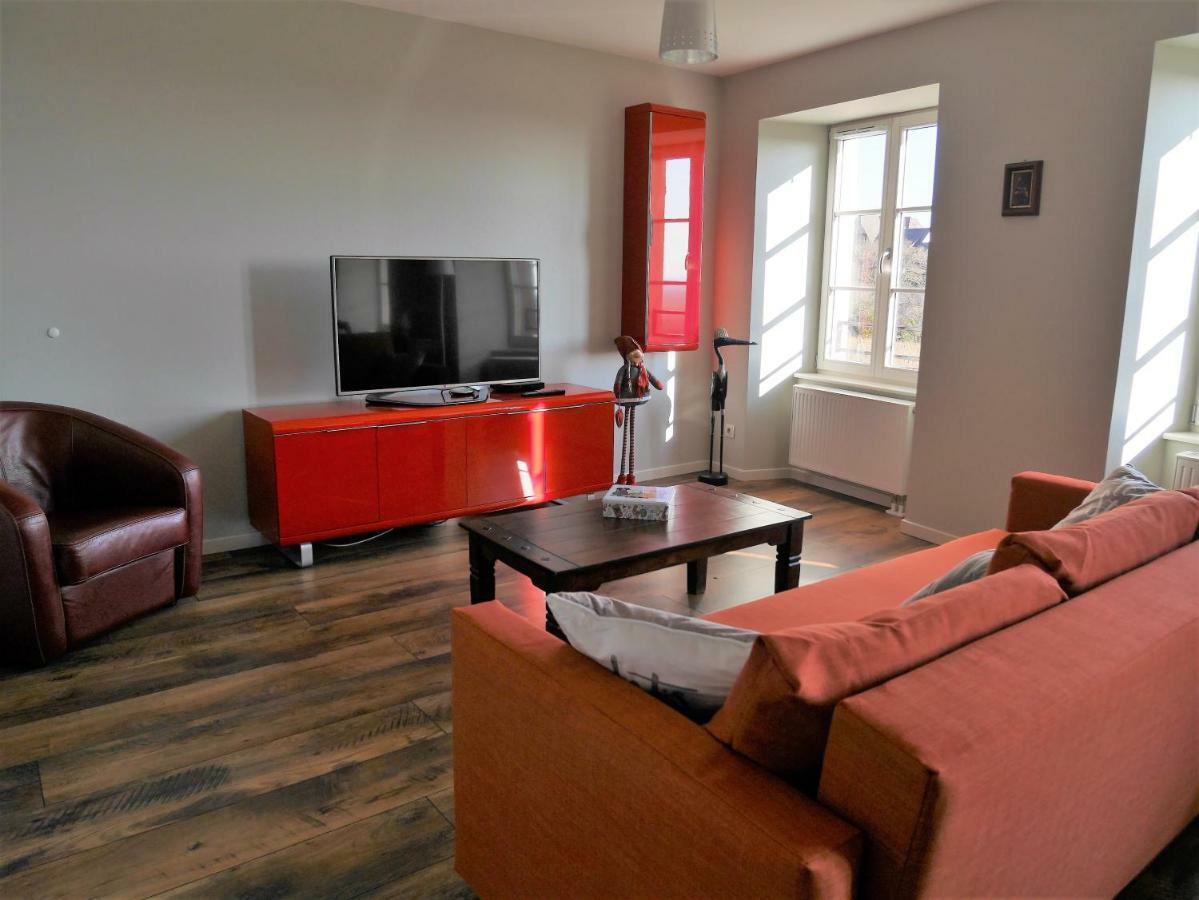 Les Gites De La Tour, Appartement "La Plaine" Saint-Hippolyte  Eksteriør bilde